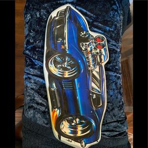 Blue Tin Corvette